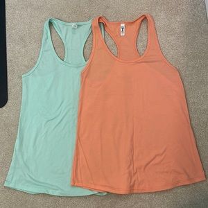 Ideal T set of 2 racer back active tank top size L